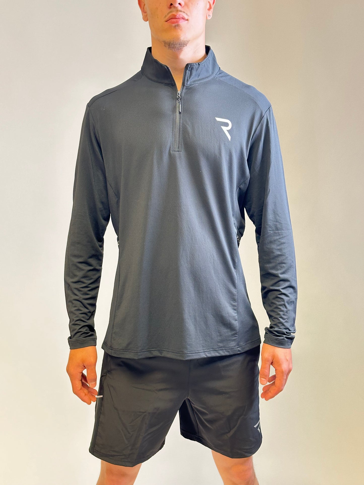 Tech 1/2 zip Long Sleeve